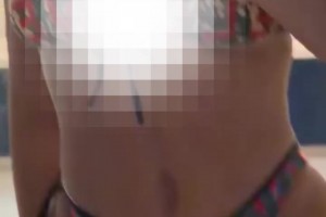 哈登女友自拍大秀性感身材！登哥看了估计得流鼻血了